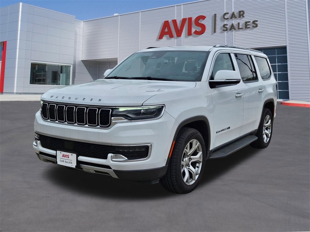Thumbnail: 2022 Jeep Wagoneer - 1