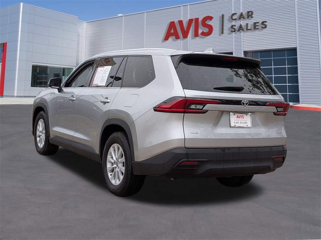 Thumbnail: 2025 Toyota Grand Highlander - 3