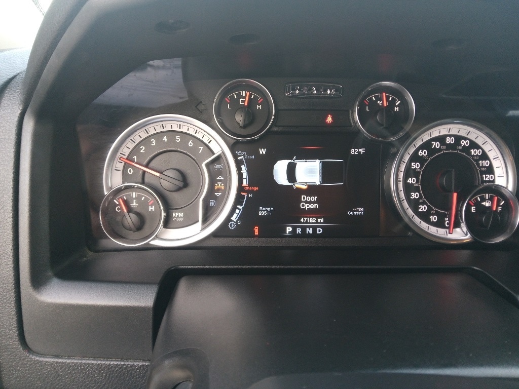 Thumbnail: 2023 RAM 1500 Classic - 11
