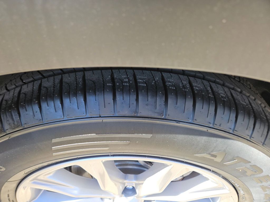 Thumbnail: 2025 Honda CR-V - 25