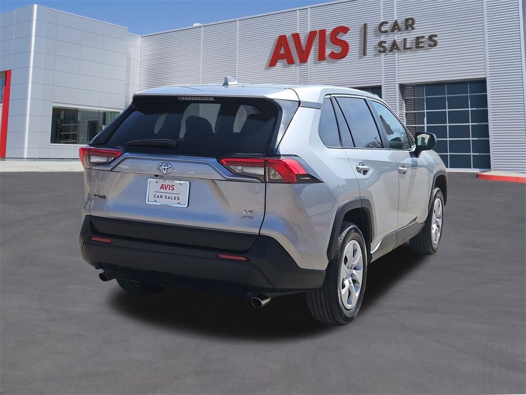 Thumbnail: 2025 Toyota RAV4 - 6