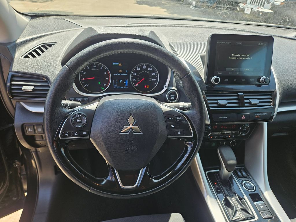 Thumbnail: 2025 Mitsubishi Eclipse Cross - 17