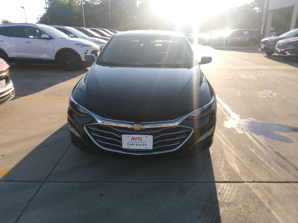 Thumbnail: 2024 Chevrolet Malibu - 2