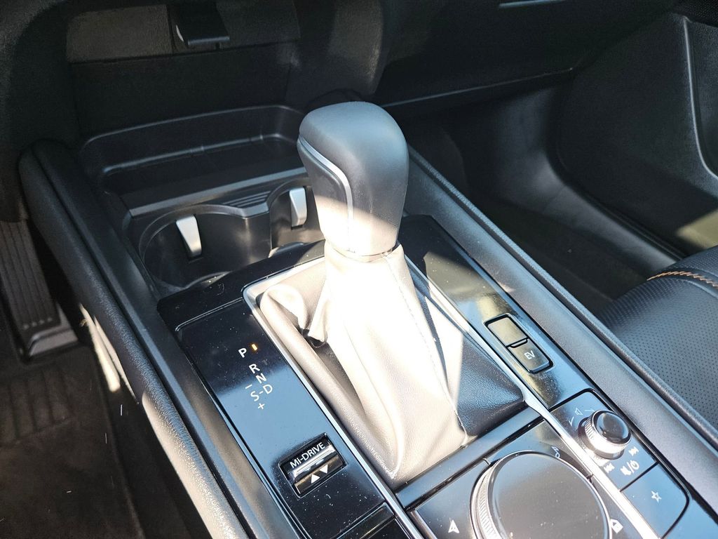 Thumbnail: 2025 Mazda CX-50 - 29