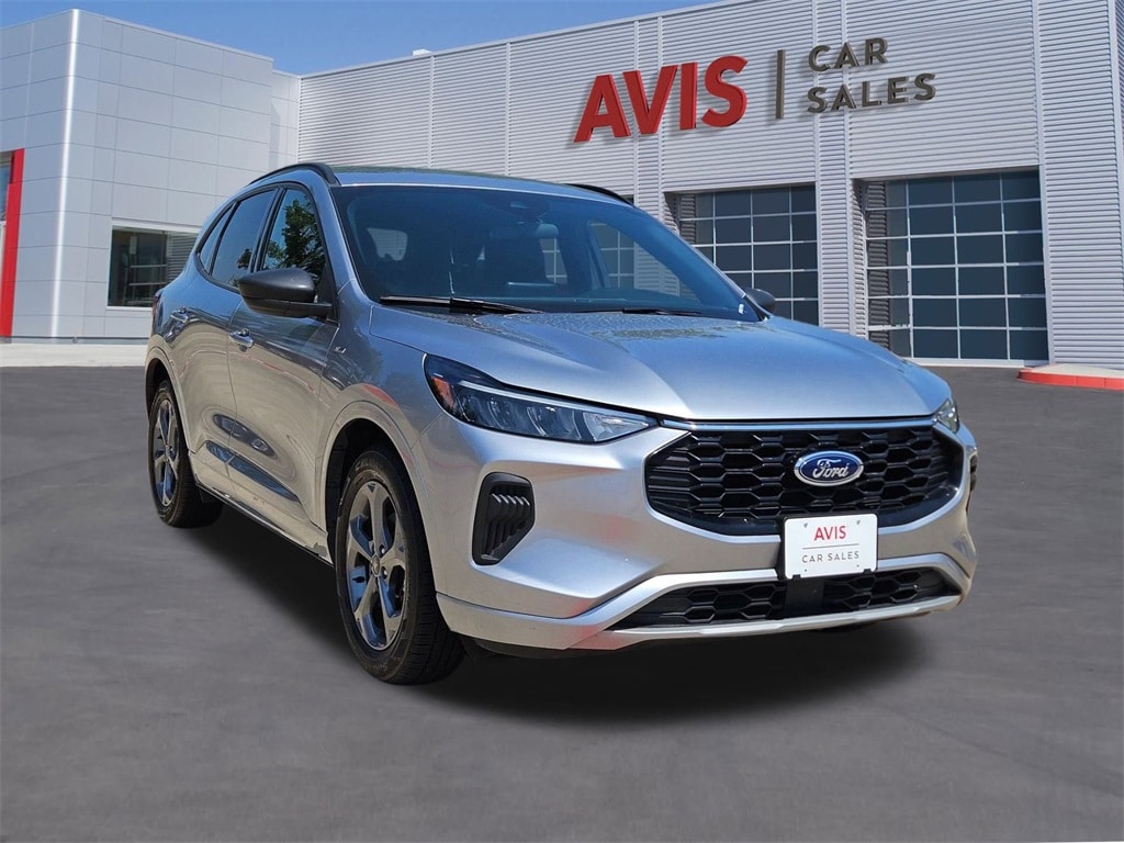 Thumbnail: 2024 Ford Escape - 3