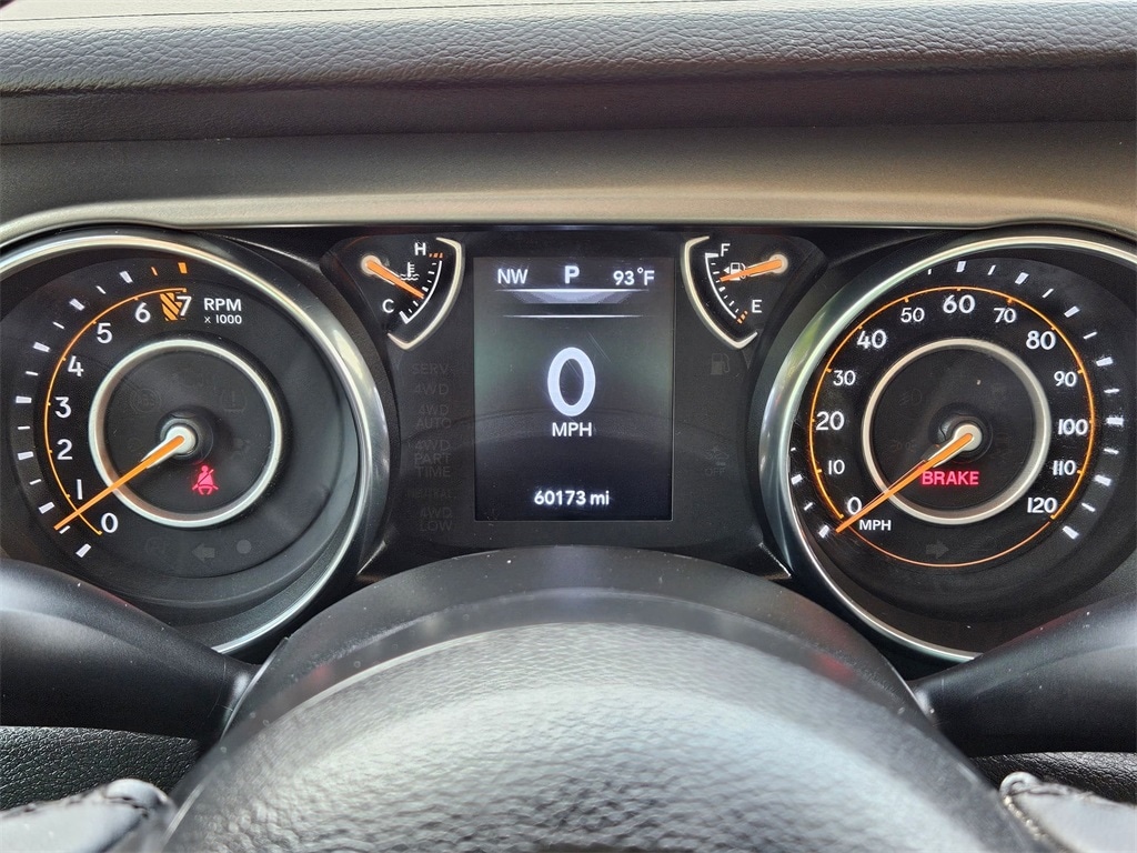 Thumbnail: 2023 Jeep Gladiator - 16