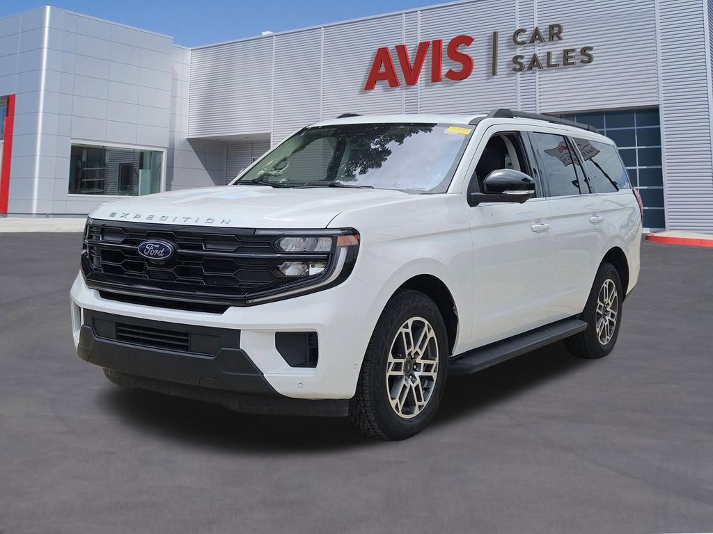 Thumbnail: 2025 Ford Expedition - 1