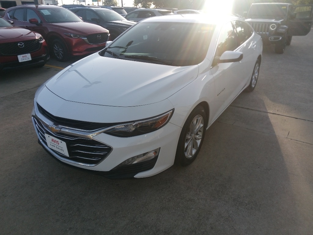 Thumbnail: 2023 Chevrolet Malibu - 1