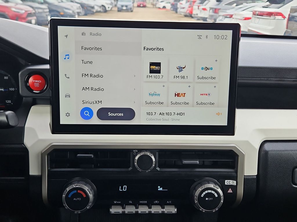 Thumbnail: 2024 Toyota Tacoma - 19