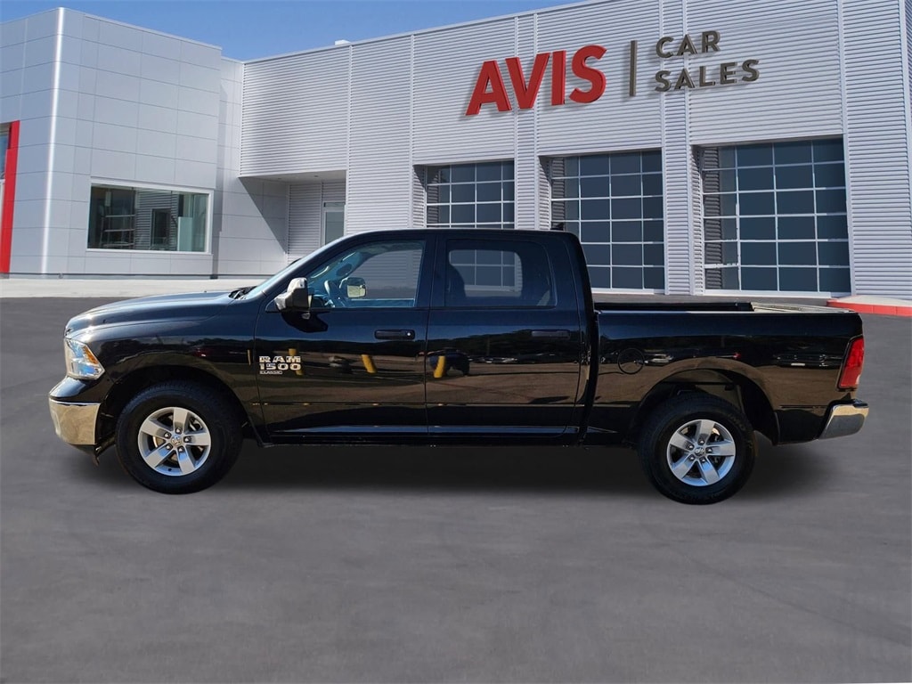 Thumbnail: 2023 RAM 1500 Classic - 10