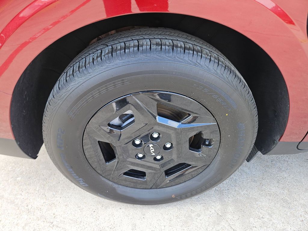 Thumbnail: 2025 Kia Carnival - 25