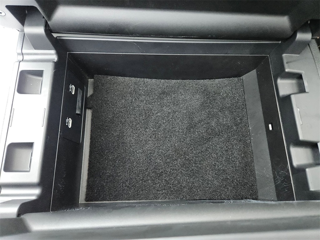 Thumbnail: 2025 Mazda CX-90 - 26