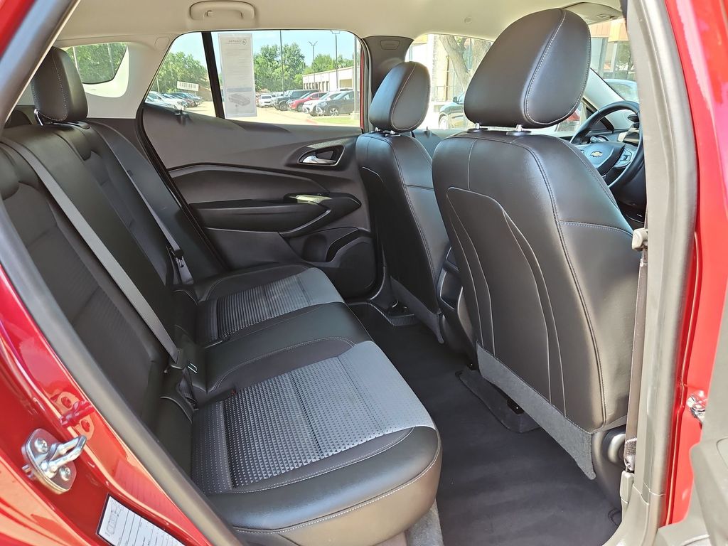 Thumbnail: 2025 Chevrolet Trax - 30