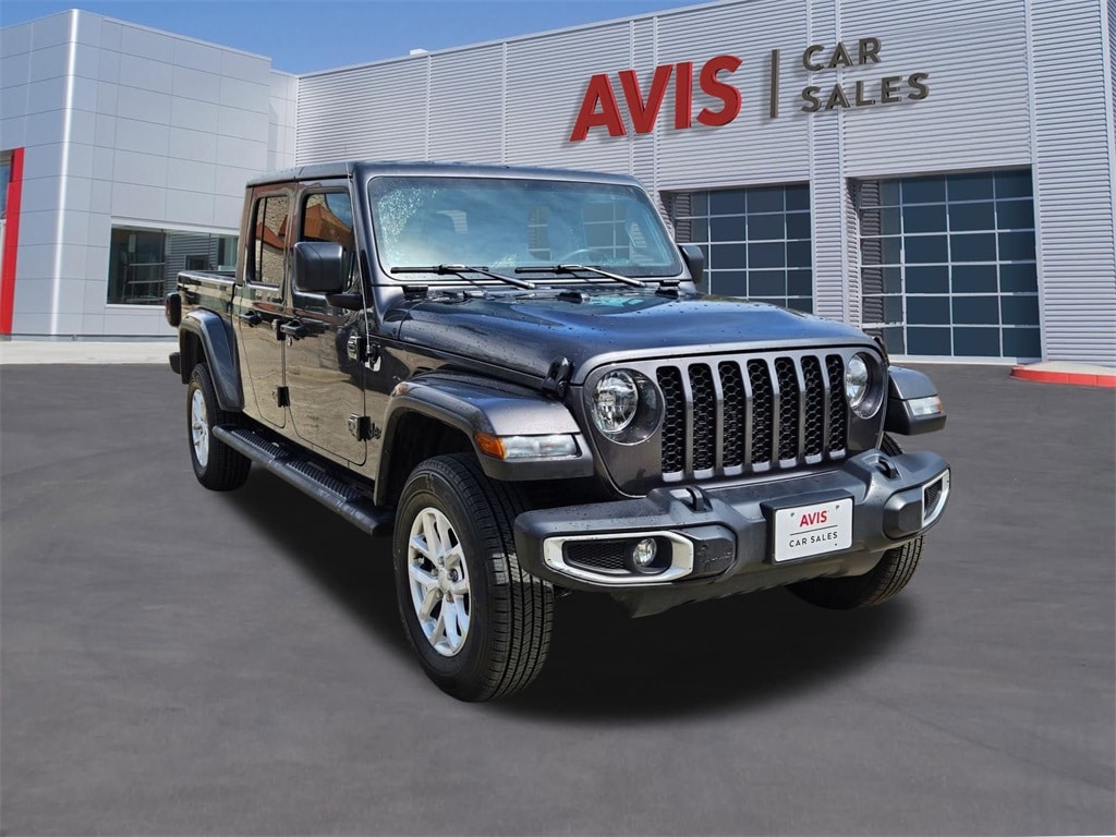 Thumbnail: 2023 Jeep Gladiator - 3
