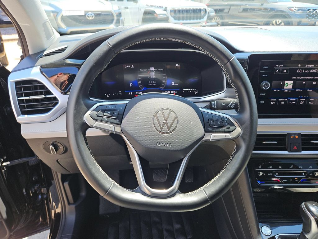 Thumbnail: 2025 Volkswagen Taos - 18
