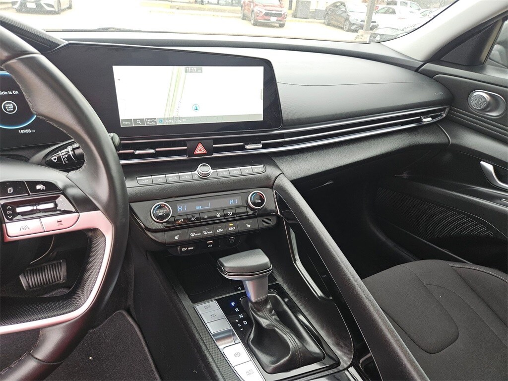 Thumbnail: 2025 Hyundai Elantra - 20