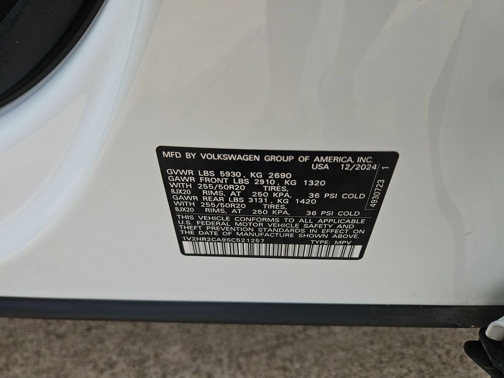 Thumbnail: 2025 Volkswagen Atlas - 29