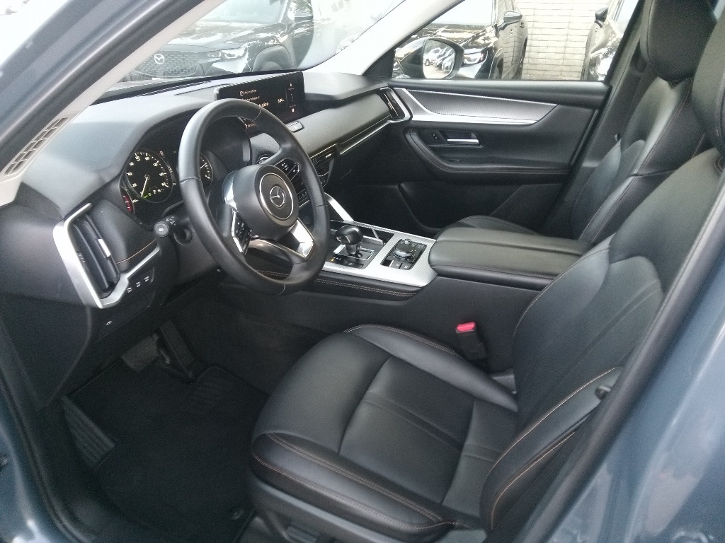 Thumbnail: 2025 Mazda CX-70 - 3