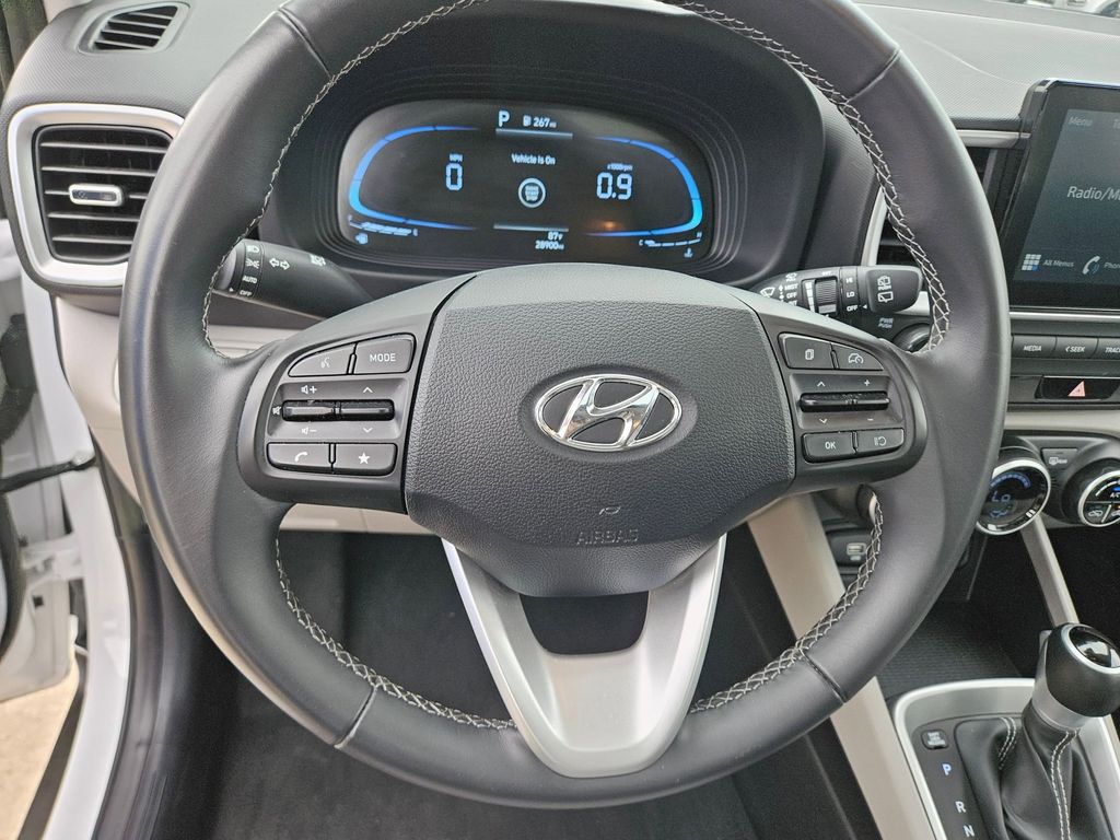 Thumbnail: 2025 Hyundai Venue - 18