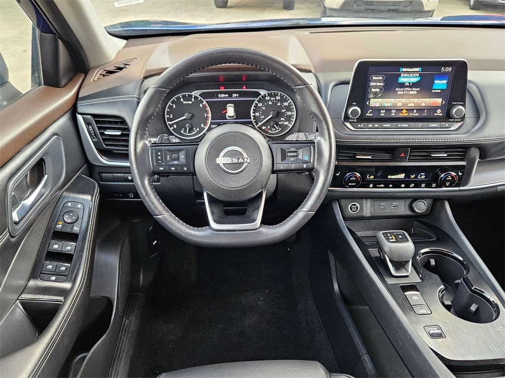 2023 Nissan Rogue SV 21