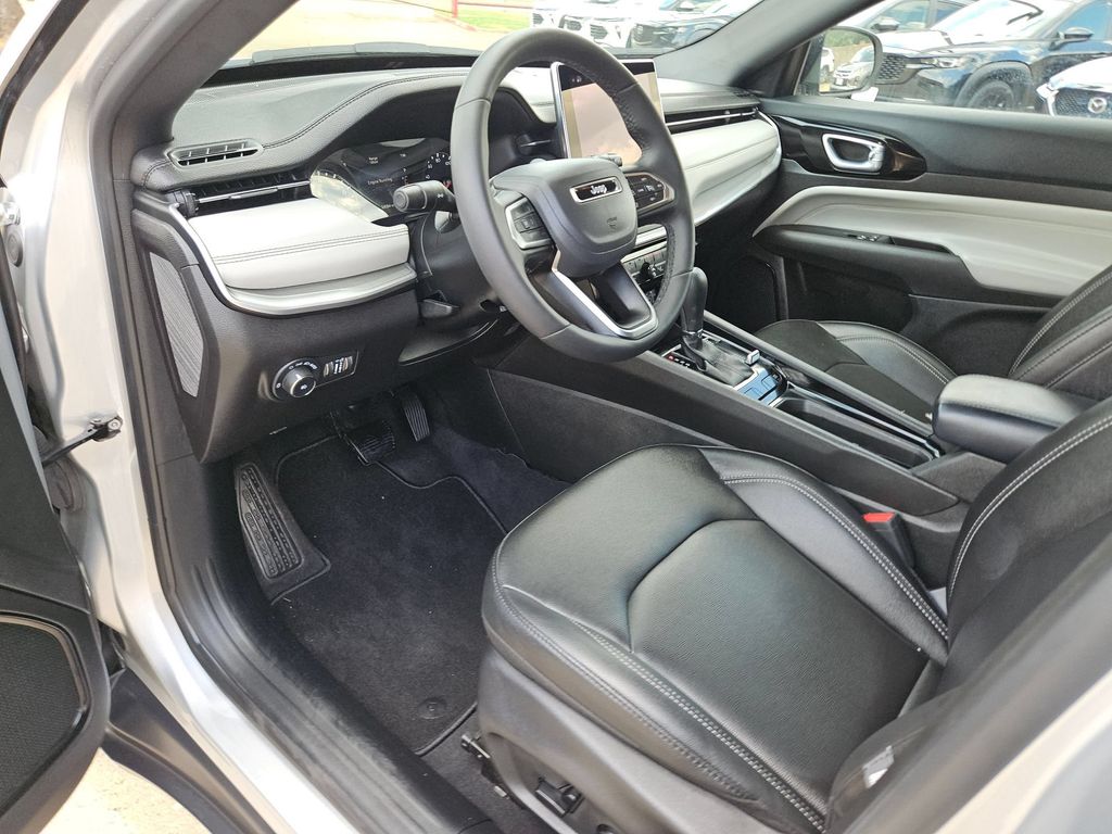 Thumbnail: 2025 Jeep Compass - 13