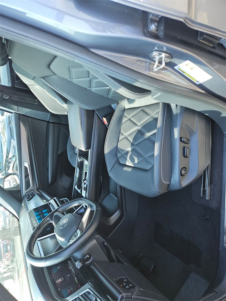 Thumbnail: 2025 Volkswagen Atlas - 11