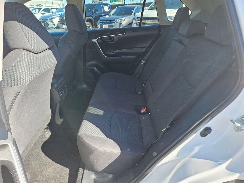 Thumbnail: 2024 Toyota RAV4 - 27