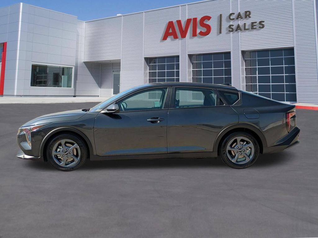 Thumbnail: 2025 Kia K4 - 10