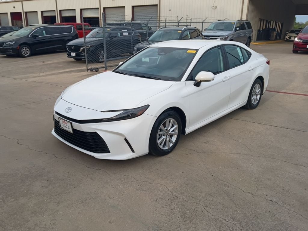 Thumbnail: 2025 Toyota Camry - 1