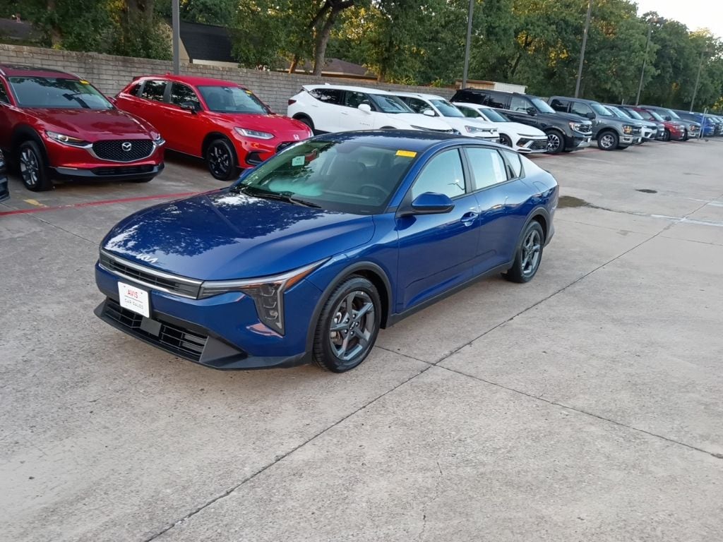 2025 Kia K4's photo