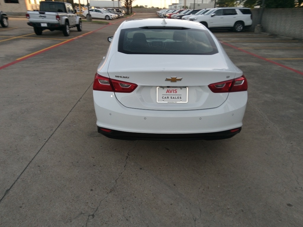 Thumbnail: 2024 Chevrolet Malibu - 5