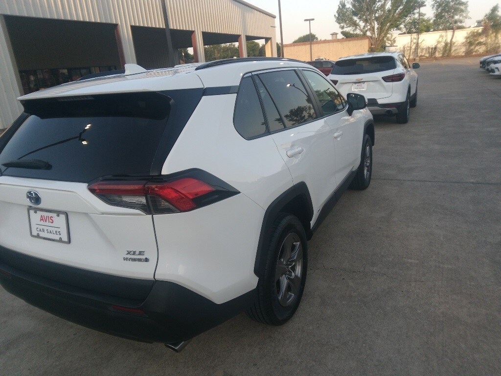 Thumbnail: 2024 Toyota RAV4 - 7