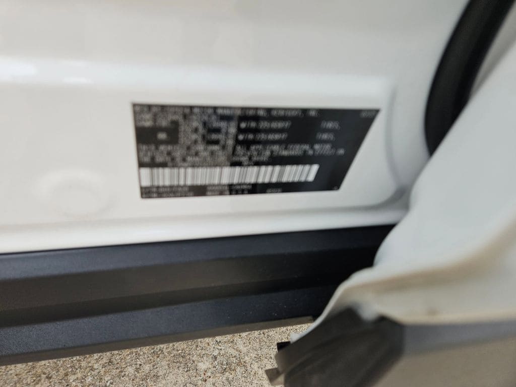 Thumbnail: 2025 Toyota RAV4 - 30