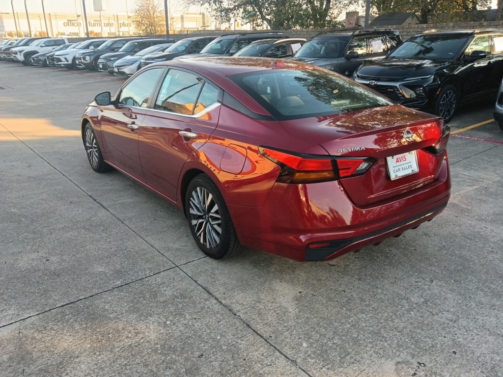 Thumbnail: 2024 Nissan Altima - 6