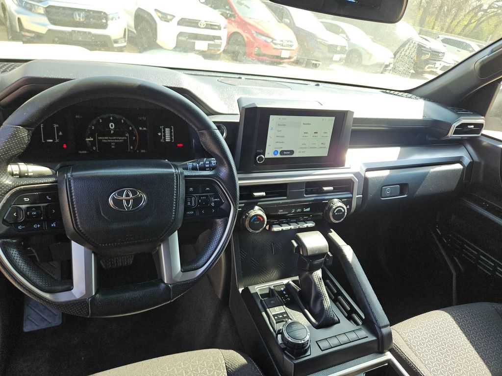 Thumbnail: 2025 Toyota 4Runner - 16