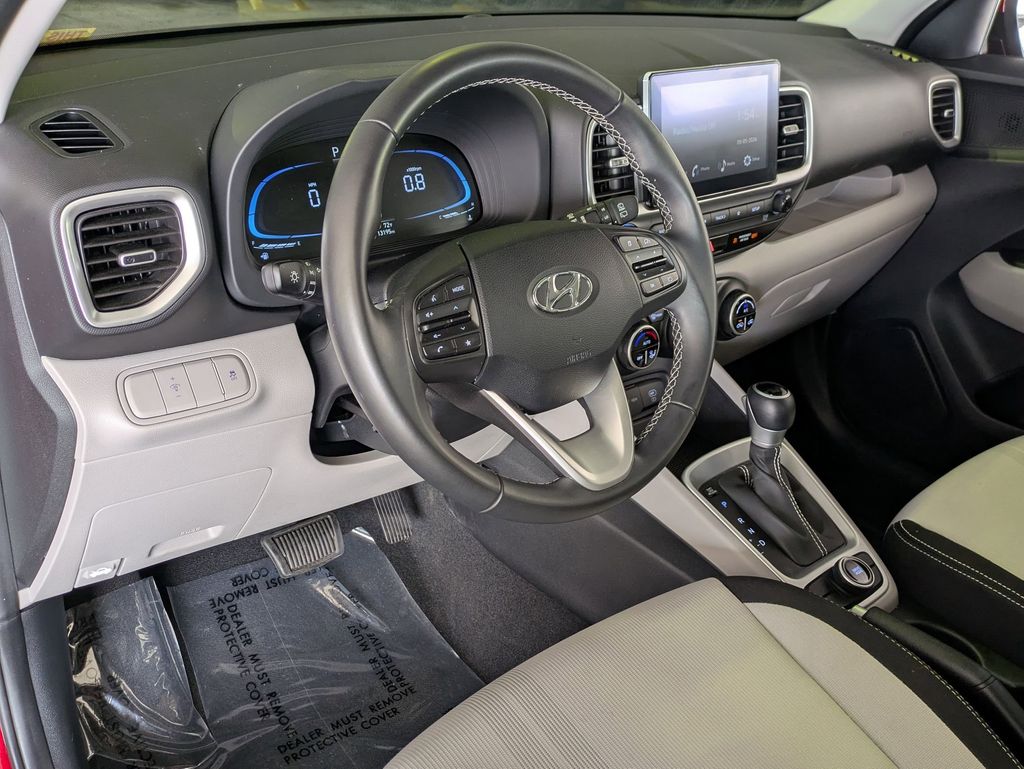 Thumbnail: 2025 Hyundai Venue - 14