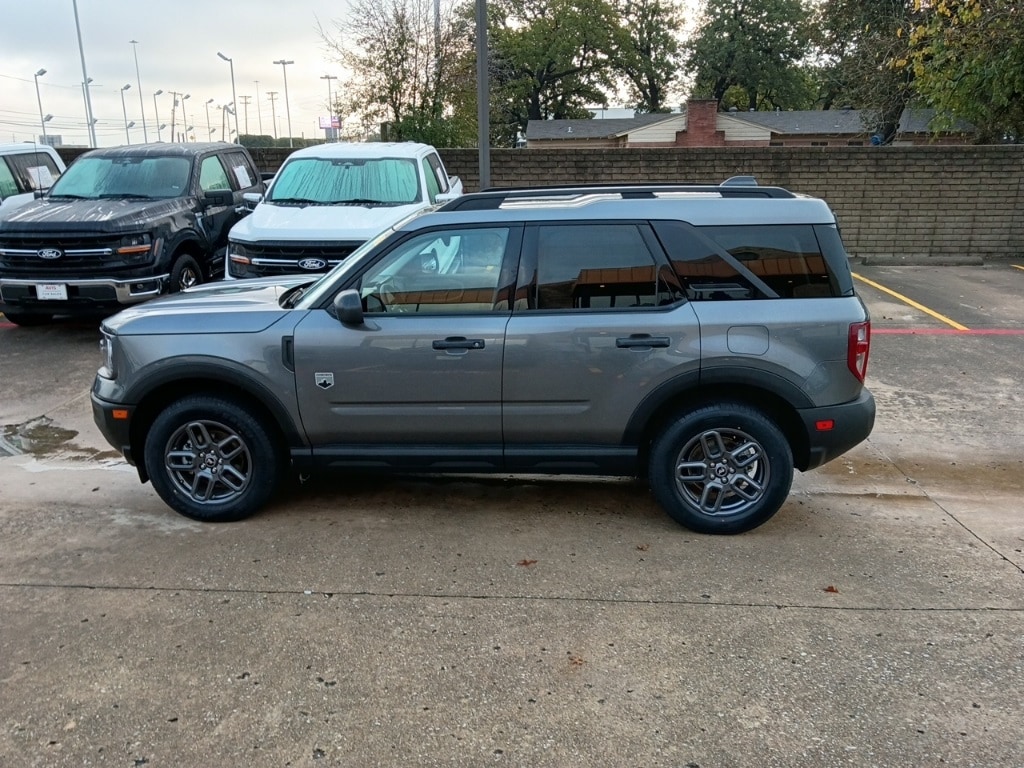 Thumbnail: 2025 Ford Bronco Sport - 4