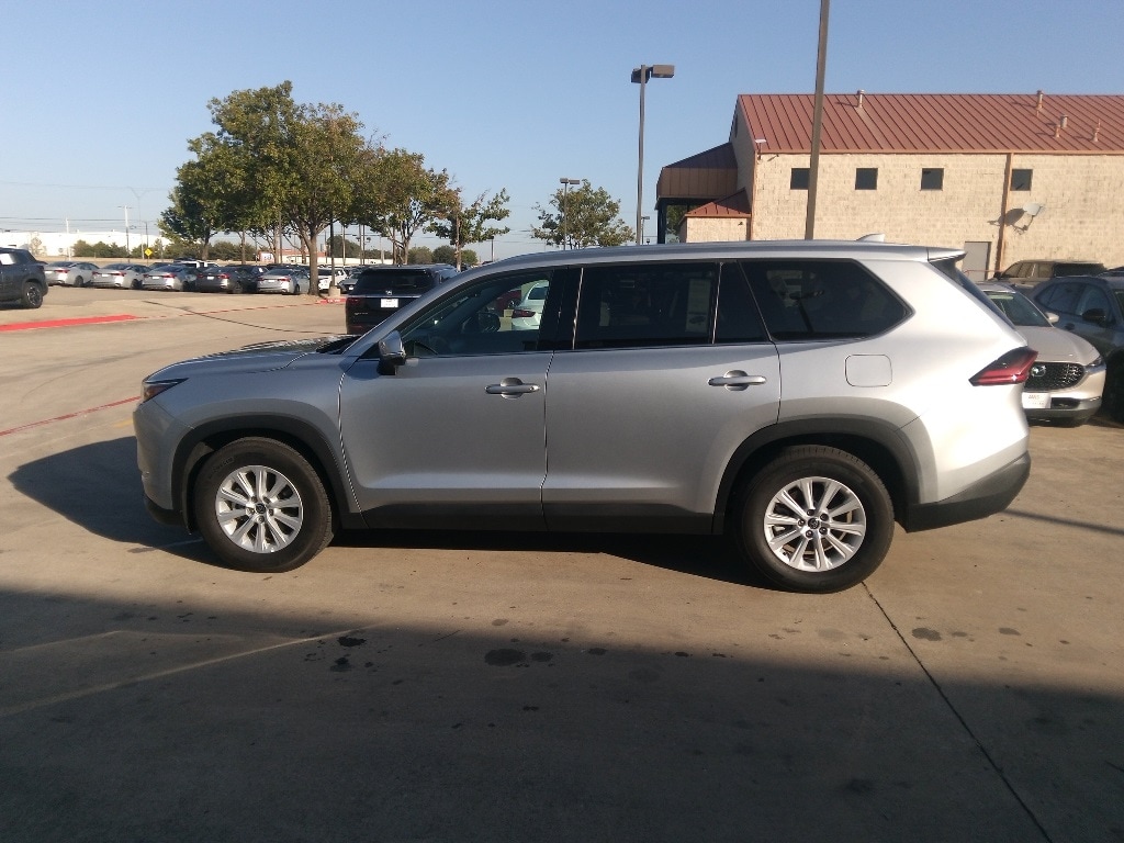 Thumbnail: 2025 Toyota Grand Highlander - 4