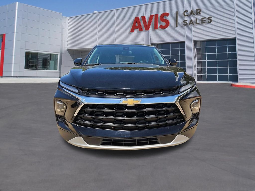 Thumbnail: 2025 Chevrolet Blazer - 2