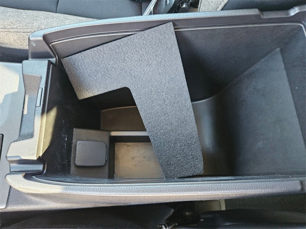 Thumbnail: 2025 Ford Bronco Sport - 27