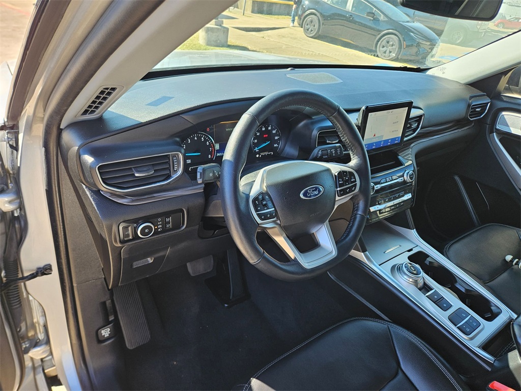 Thumbnail: 2023 Ford Explorer - 13