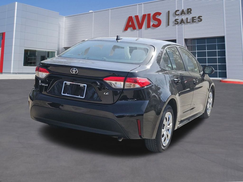 Thumbnail: 2024 Toyota Corolla - 6