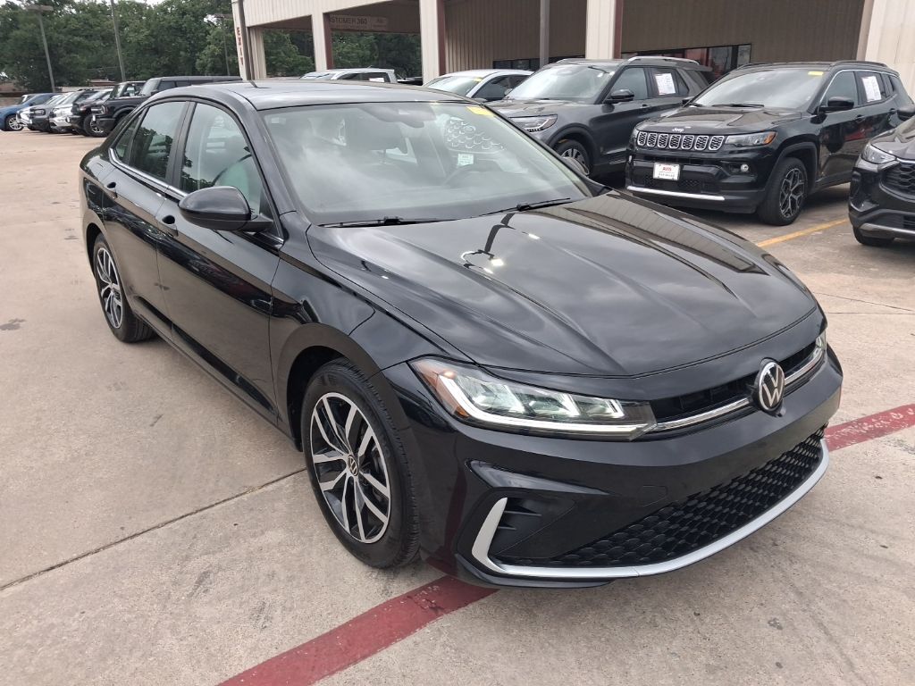 Thumbnail: 2025 Volkswagen Jetta - 6