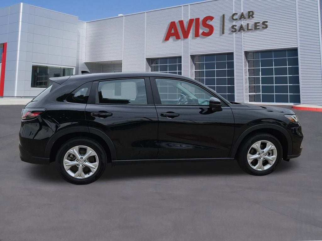 Thumbnail: 2025 Honda HR-V - 7