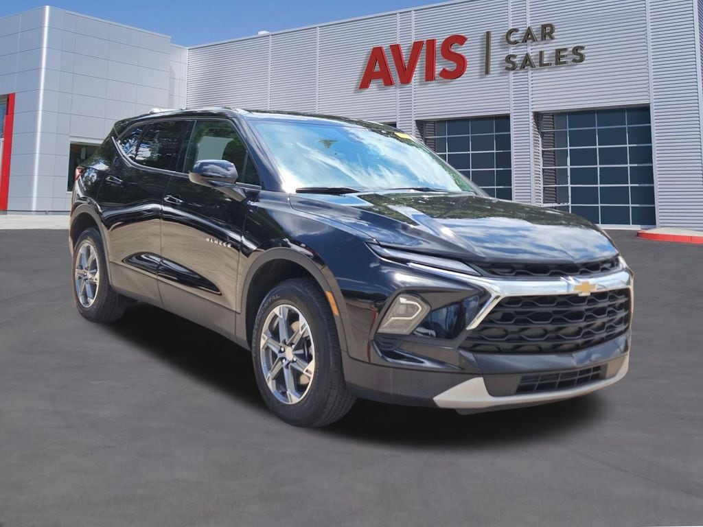 Thumbnail: 2025 Chevrolet Blazer - 9