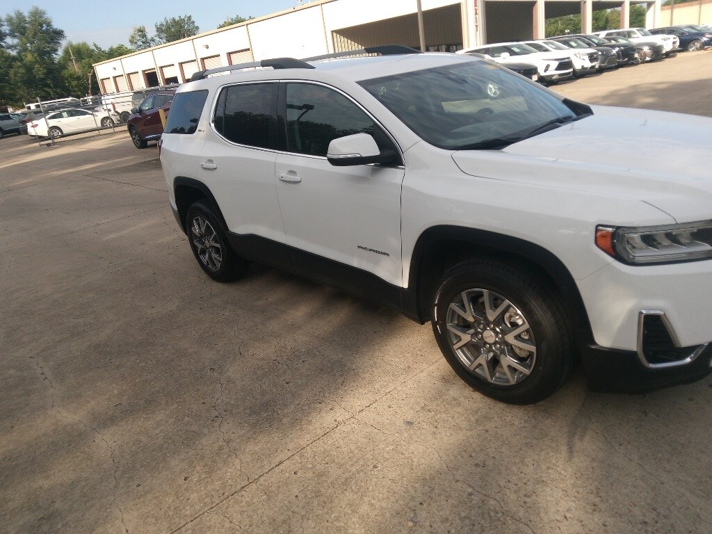 Thumbnail: 2023 GMC Acadia - 8