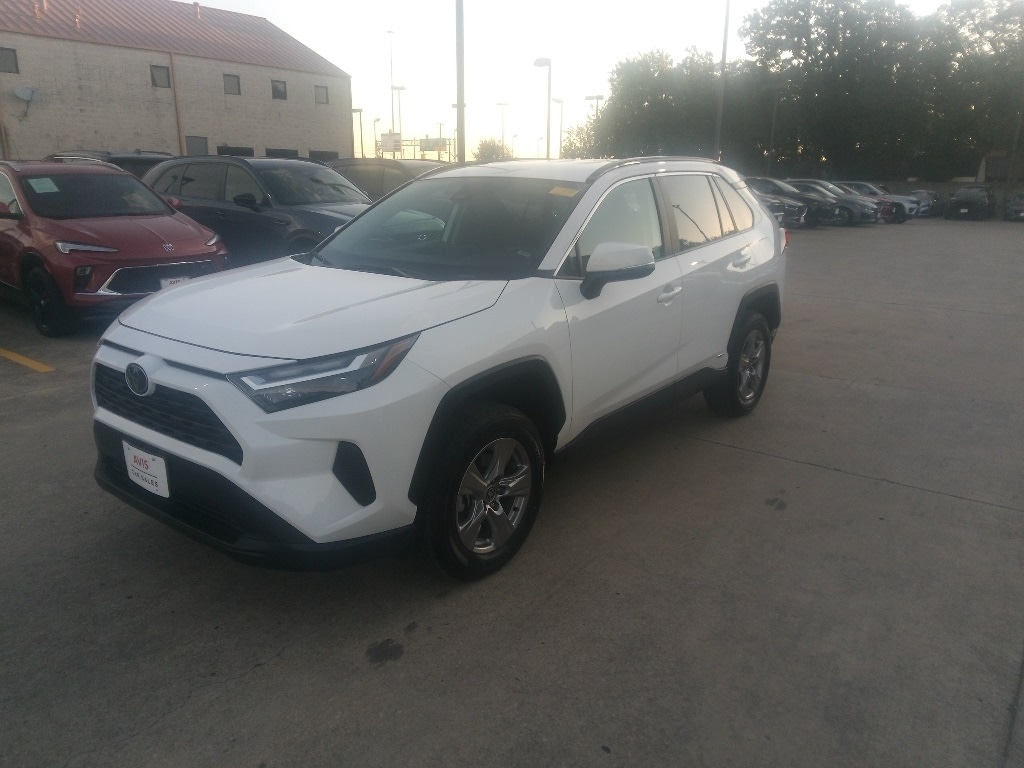 Thumbnail: 2025 Toyota RAV4 - 1