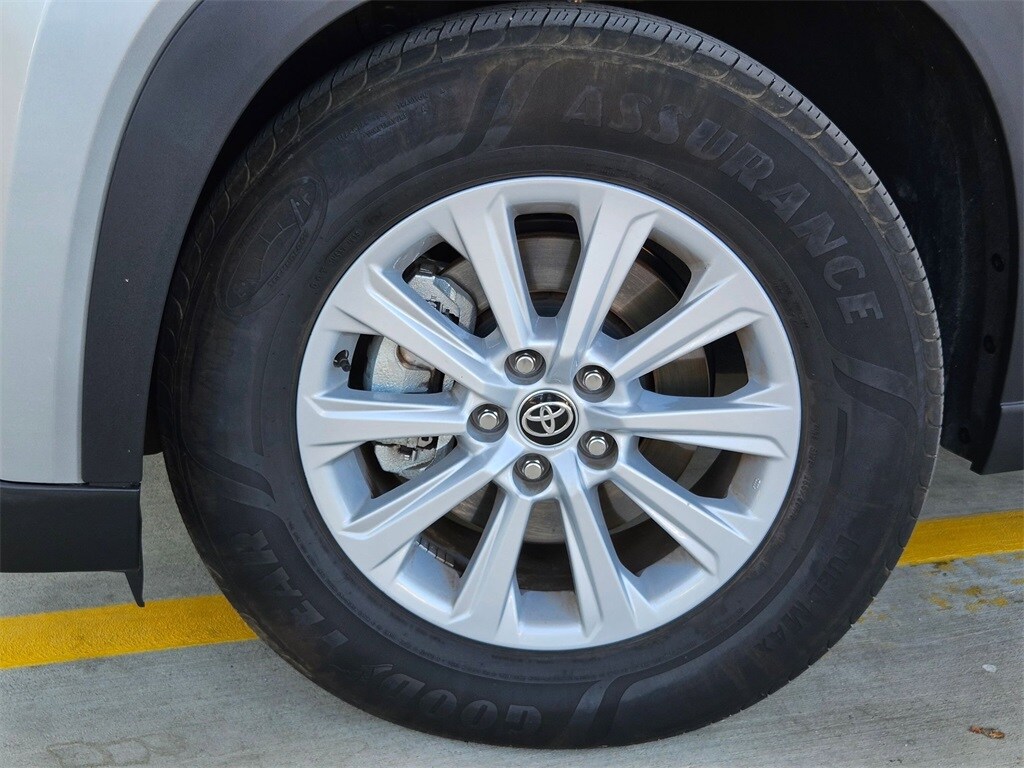 Thumbnail: 2025 Toyota Grand Highlander - 28