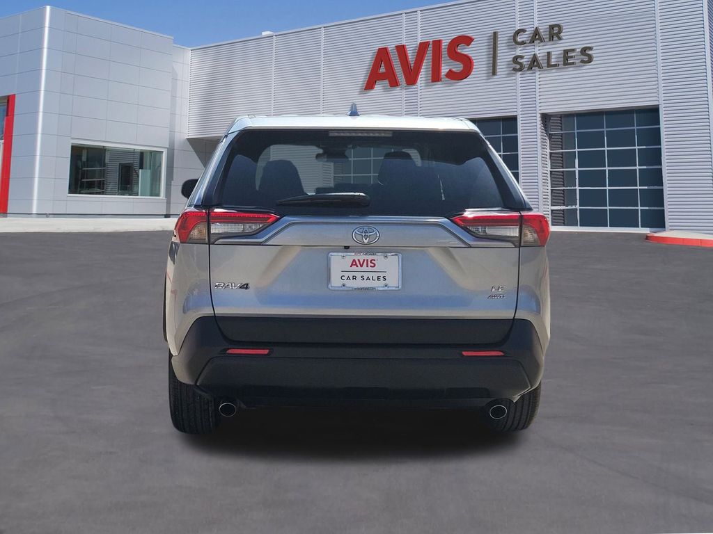 Thumbnail: 2025 Toyota RAV4 - 5