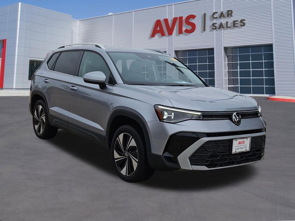 Thumbnail: 2025 Volkswagen Taos - 9